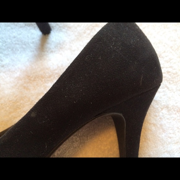 Black Platform Heels - Picture 4 of 8